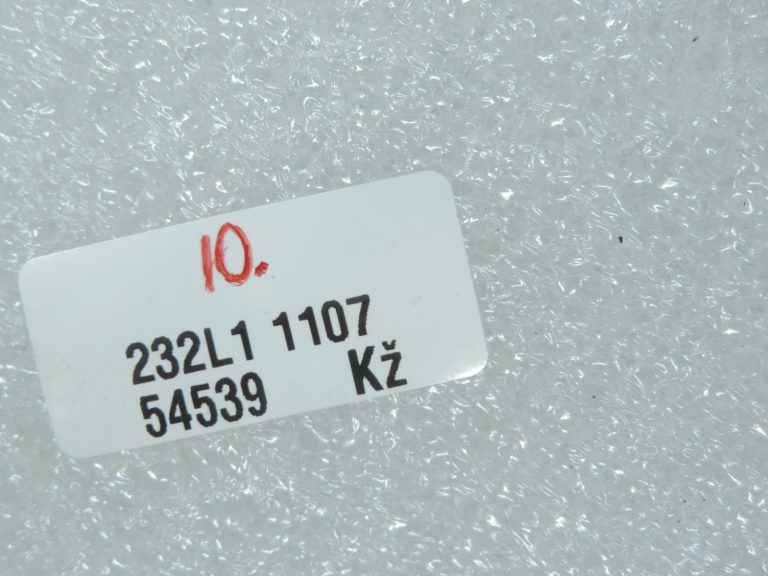 Oriģināls Toyota Auris E150 ārējās temperatūras sensora termistors 8879022131