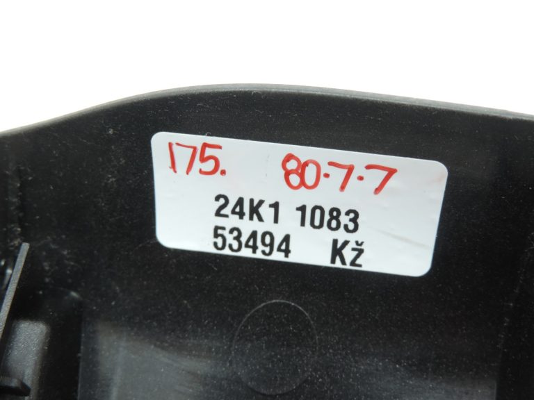 Oriģinālais Toyota Avensis T25 instrumentu paneļa apdares vāks 5547505050