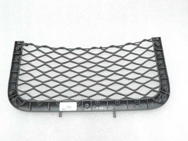 Oriģināls Toyota RAV4 III (XA30) aizmugurējo durvju nodalījuma tīkls 677094202020B0
