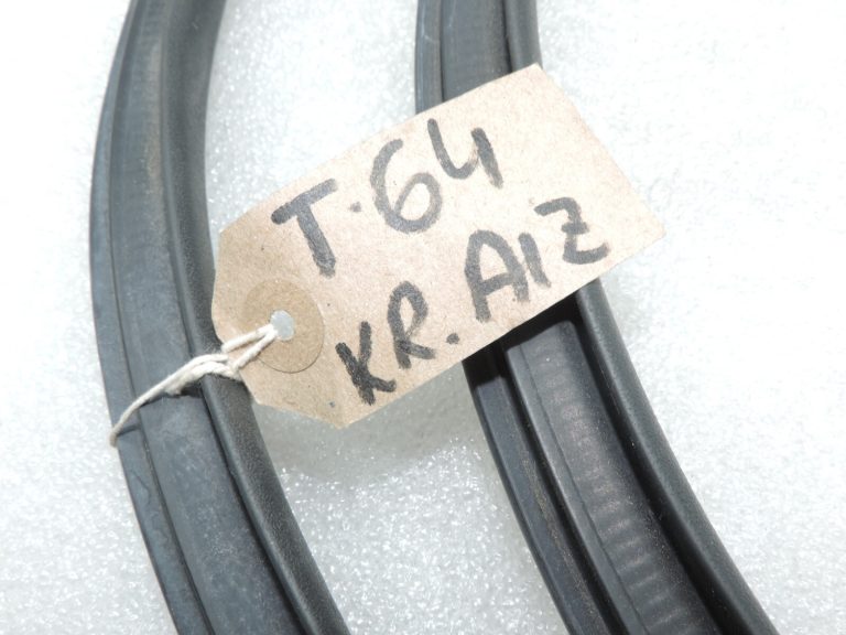 Oriģinālais Toyota RAV4 III (XA30) aizmugurējo kreiso durvju blīvējums 6787242040