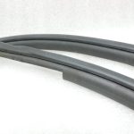 Oriģinālais Toyota RAV4 III (XA30) aizmugurējo kreiso durvju blīvējums 6787242040