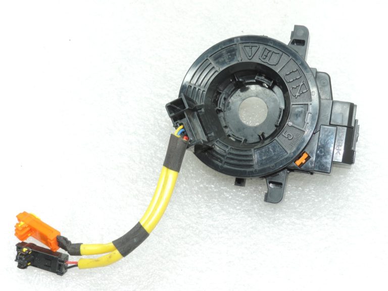 Oriģinālā Toyota RAV4 III (XA30) slīdošā gredzena uztīšanas atspere 8430622010 84306-22010