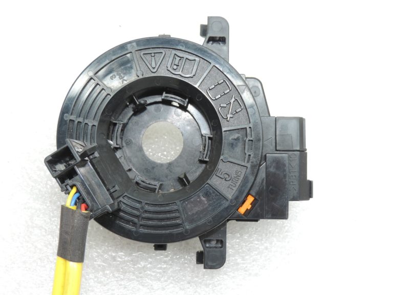 Oriģinālā Toyota RAV4 III (XA30) slīdošā gredzena uztīšanas atspere 8430622010 84306-22010