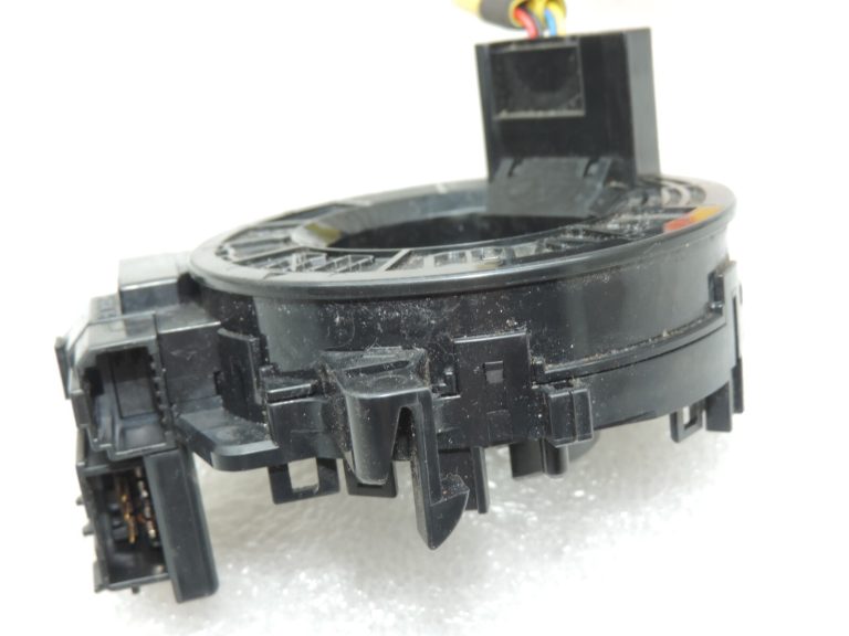 Oriģinālā Toyota RAV4 III (XA30) slīdošā gredzena uztīšanas atspere 8430622010 84306-22010