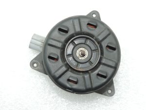 Oriģināls Toyota RAV4 III (XA30) radiatora ventilators 1636328170 16363-28170