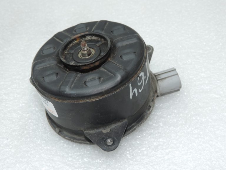 Oriģināls Toyota RAV4 III (XA30) radiatora ventilators 1636328170 16363-28170