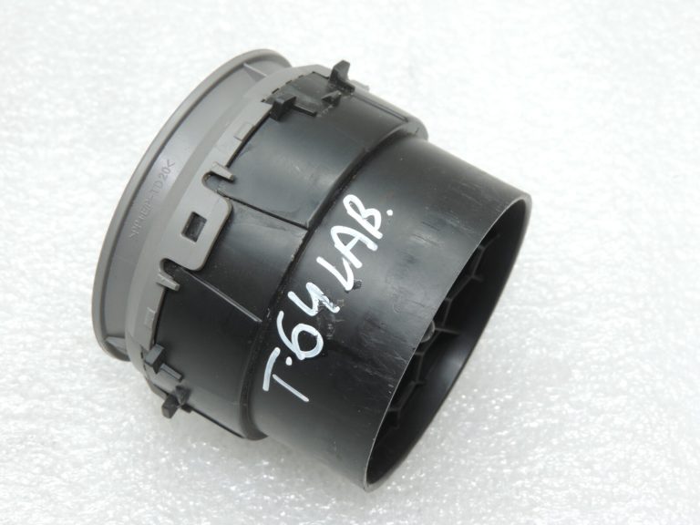 Toyota RAV4 III (XA30) Aparātu paneļa ventilācijas atveres kreisais labais 5565042040B0