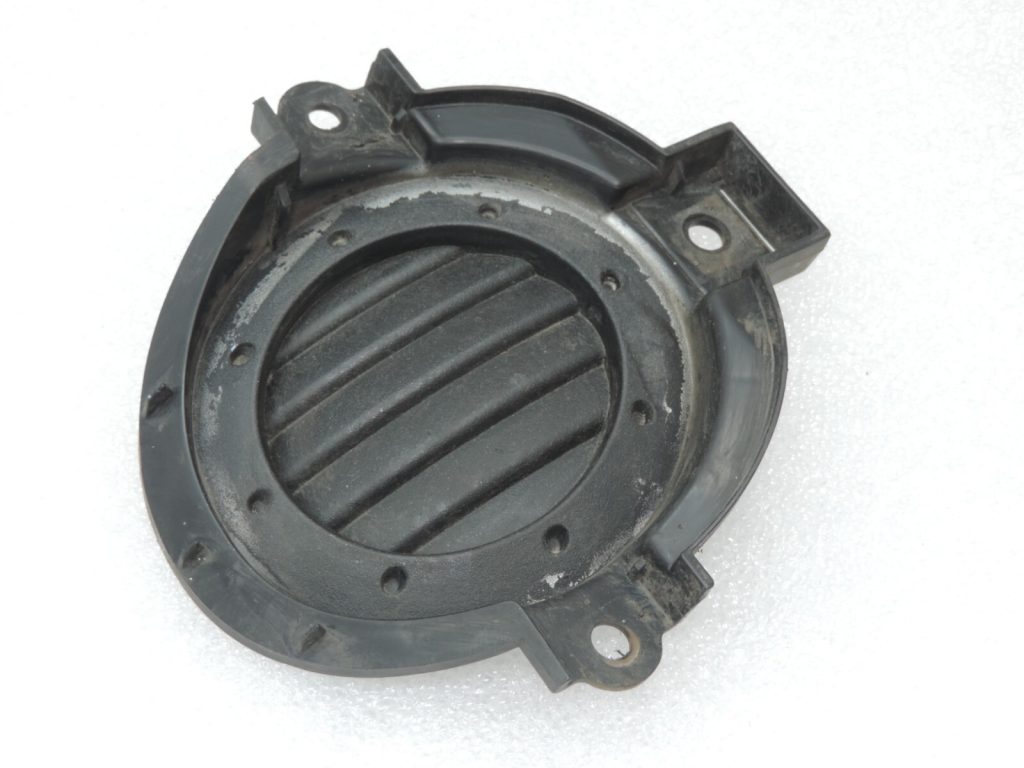 Genuine Toyota RAV4 III Front right fog light cover (pre-facelift)