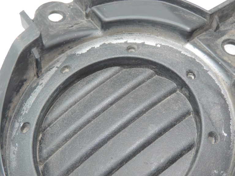 Oriģināls Toyota RAV4 III Priekšējais labās puses miglas lukturu pārsegs (pirms pacelšanas)