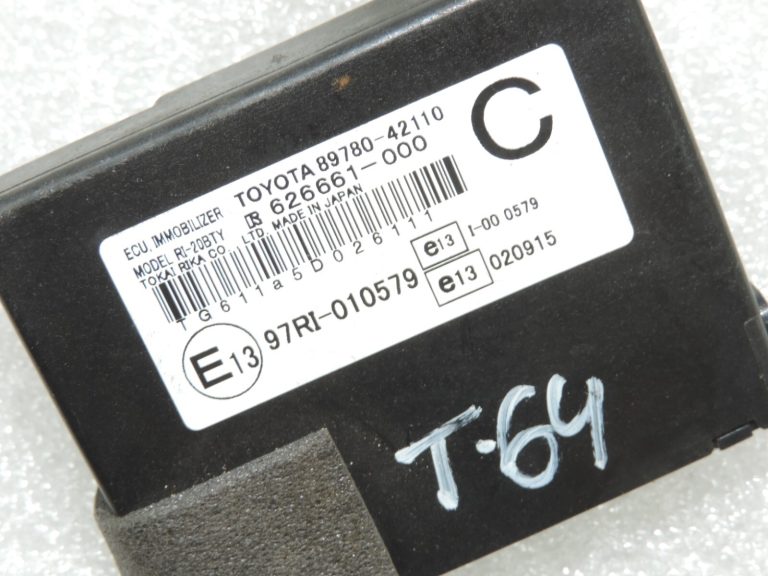 Oriģināls Toyota RAV4 III (XA30) imobilaizera vadības bloks 8978042130 8978042131