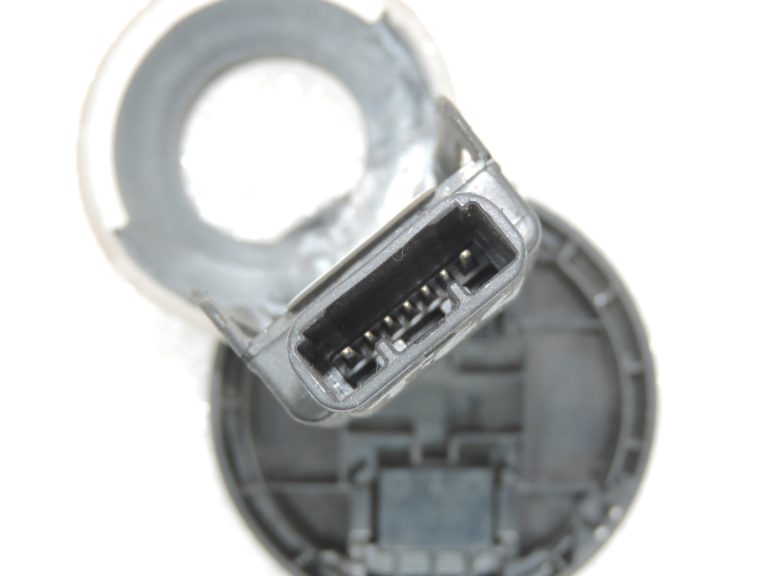 Oriģinālā Toyota RAV4 III (XA30) imobilaizera nolasīšanas spole 8978342020 8978342044