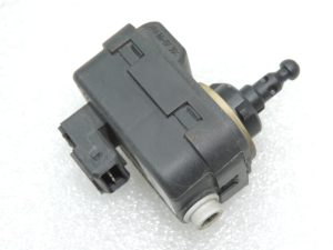 Genuine Toyota RAV4 III (XA30) Headlight actuator front left right