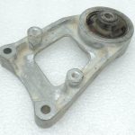 Oriģinālais Toyota RAV4 III (XA30) Lexus NX AZ10 diferenciāļa stiprinājums 5238042120