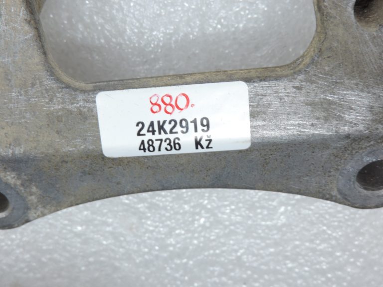 Oriģinālais Toyota RAV4 III (XA30) Lexus NX AZ10 diferenciāļa stiprinājums 5238042120