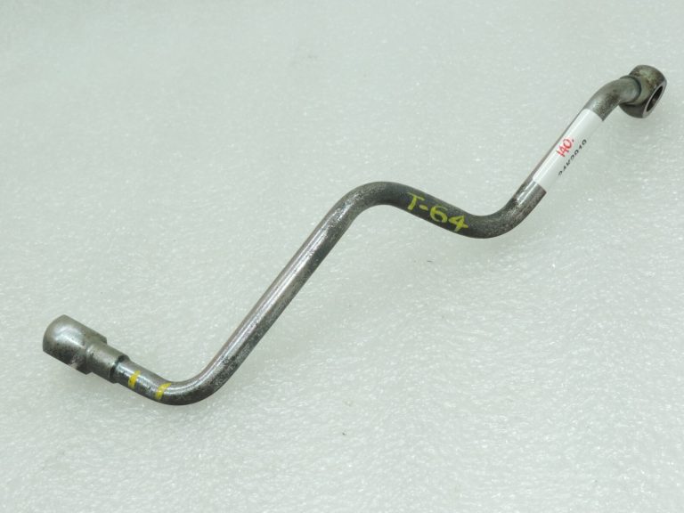 Oriģinālā Toyota RAV4 III (XA30) 2.2 D-4D turbokompresora eļļas padeves caurule 154820R010
