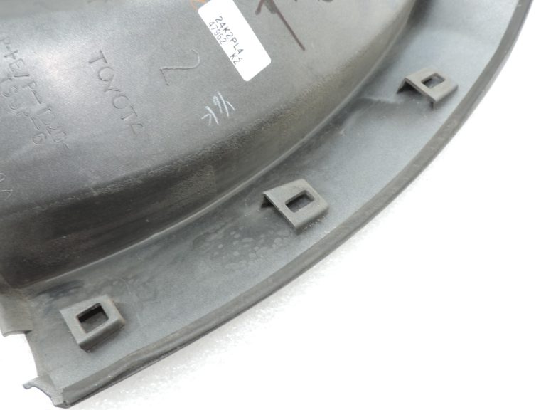 Oriģināls Toyota RAV4 III (XA30) aizmugurējo durvju rezerves riteņa vāks kreisais 1F7 sudraba krāsā