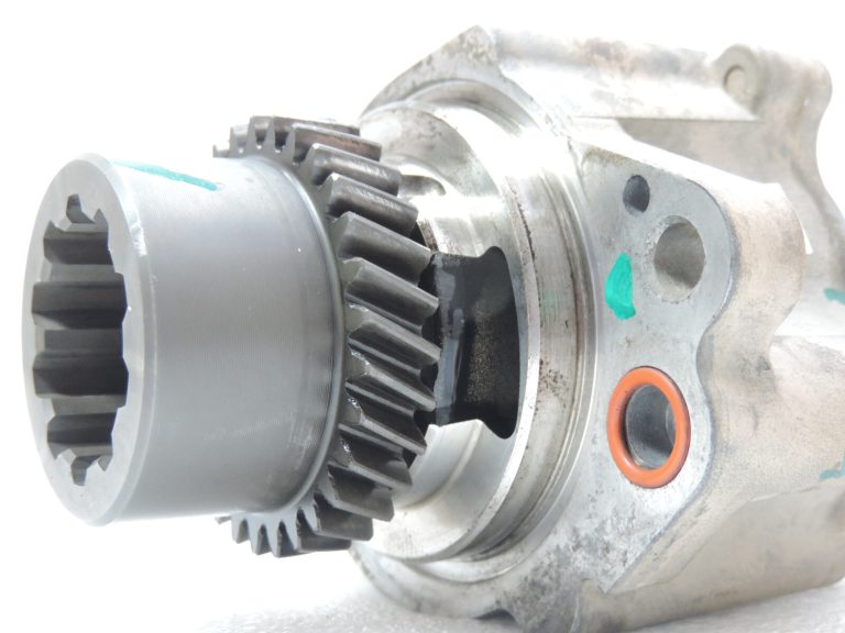 Toyota Hilux Land Cruiser Prado Hiace Dyna dīzeļdzinēja vakuuma sūknis 29300-67020