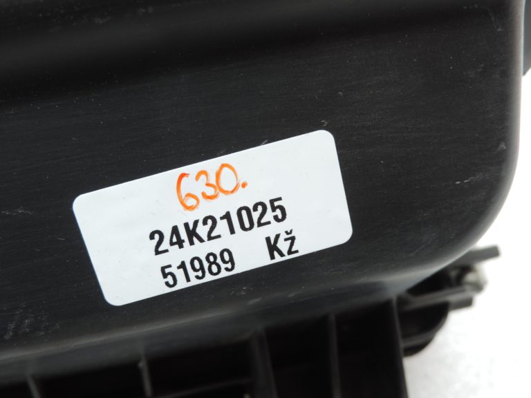 Oriģinālā Toyota Yaris P13 1.3 1NR-FE Gaisa filtra kaste 177000Y070 1770047151