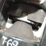 Oriģināls Toyota Yaris P13 1.3 1NR-FE Dzinēja stiprinājums pa labi 123050Y050