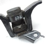 Oriģināls Toyota Yaris P13 1.3 1NR-FE Dzinēja stiprinājums pa labi 123050Y050