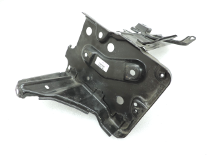 Genuine Toyota Yaris P13 battery tray battery housing 744100D090 74410-0D090