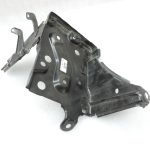 Oriģināls Toyota Yaris P13 akumulatora paliktnis akumulatora korpuss 744100D090 74410-0D090