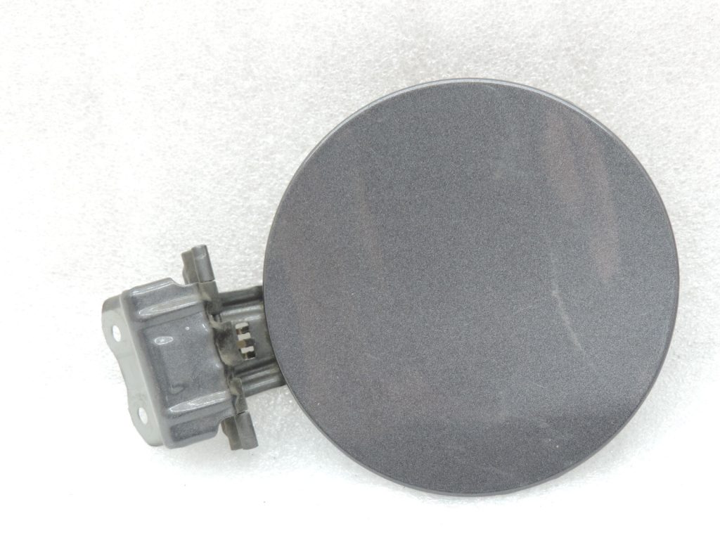 Подлинная крышка топливного бака Toyota Yaris P13 1.3 VVT-i 1G3 Magnetic Grey