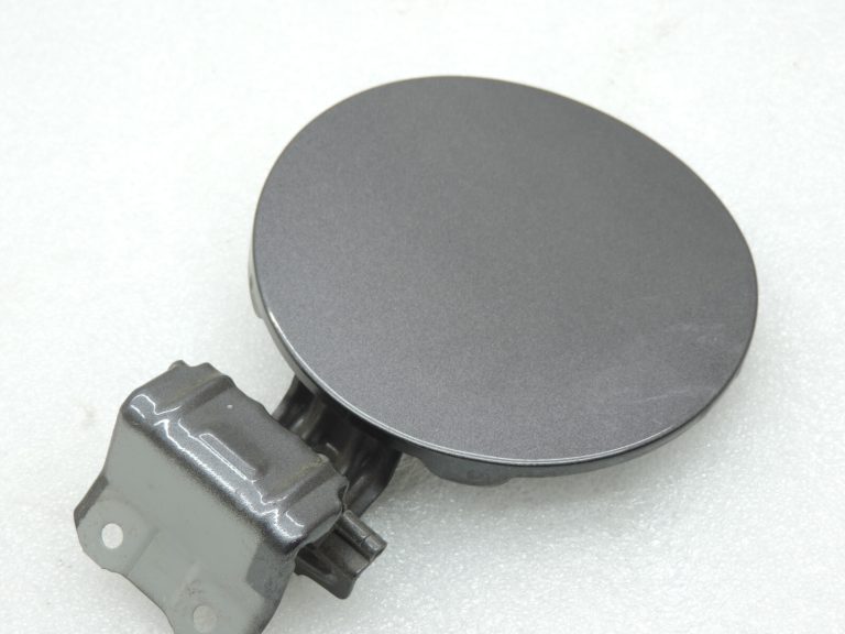 Oriģināls Toyota Yaris P13 1.3 VVT-i degvielas uzpildes vāciņš degvielas uzpildes vāks 1G3 Magnetic Grey