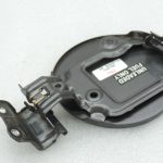 Oriģināls Toyota Yaris P13 1.3 VVT-i degvielas uzpildes vāciņš degvielas uzpildes vāks 1G3 Magnetic Grey