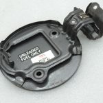 Oriģināls Toyota Yaris P13 1.3 VVT-i degvielas uzpildes vāciņš degvielas uzpildes vāks 1G3 Magnetic Grey