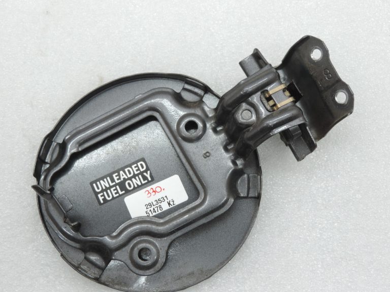 Oriģināls Toyota Yaris P13 1.3 VVT-i degvielas uzpildes vāciņš degvielas uzpildes vāks 1G3 Magnetic Grey