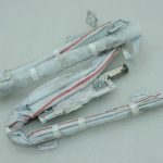 Oriģināls Toyota Yaris P13 Aizkaru drošības modulis pa labi 621700D030 62170-0D030