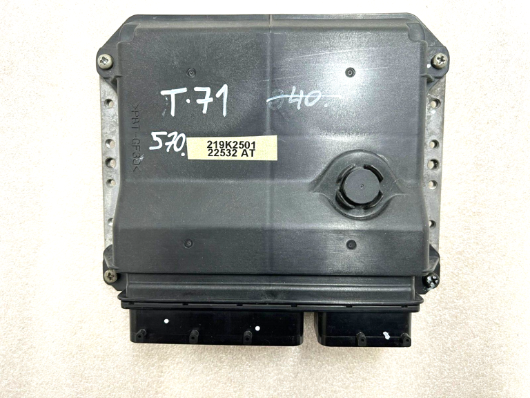 Toyota avensis ADT27 2008 – 2018 Dzinēja vadības bloks vadības bloks 8966105d11
