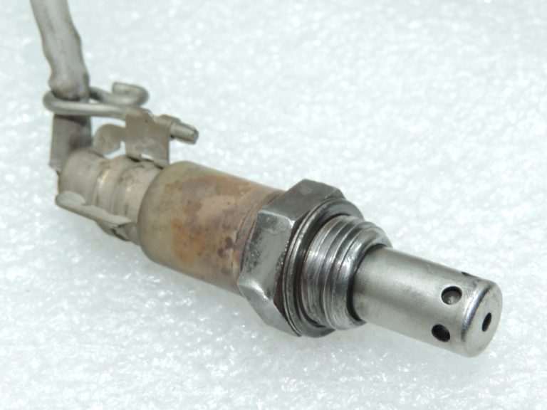 Oriģināls Toyota Avensis T27 2.2 D-CAT Lambda sensors 8946720100, 89467-20100