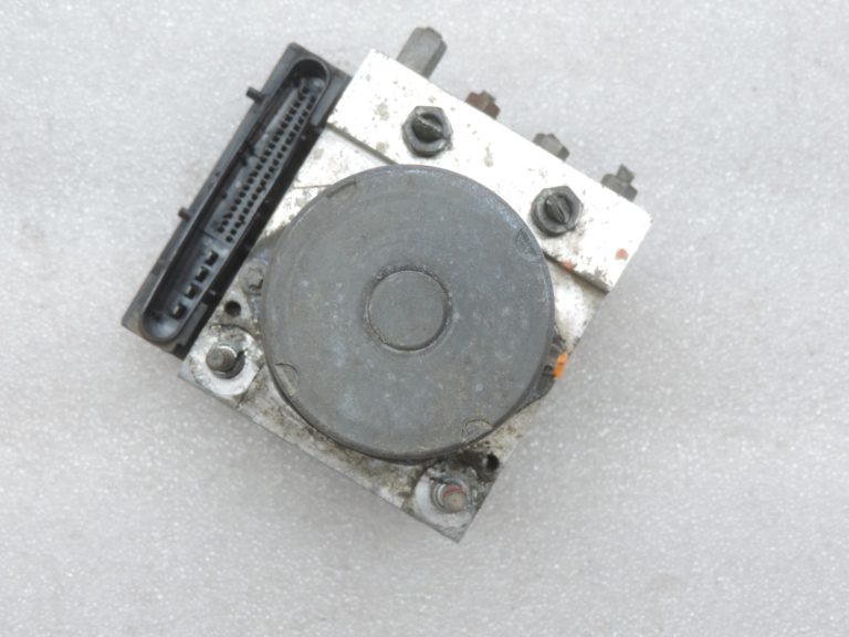 Oriģinālais Toyota Avensis T27 ABS sūknis 4405005131, 0400937105, 0265950749