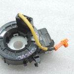 Oriģināla Toyota Avensis T27 slīdgredzena uztinēja atspere 8430705030, 84307-05030