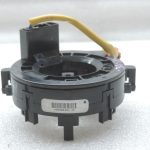 Oriģināla Toyota Avensis T27 slīdgredzena uztinēja atspere 8430705030, 84307-05030