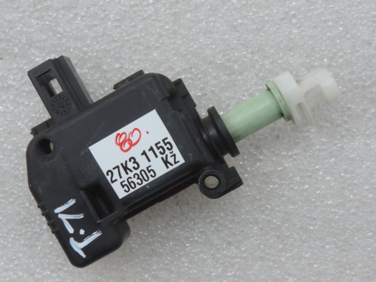Oriģināls Toyota Avensis T27 kombi benzīna tvertnes vāciņa piedziņa 7703005030