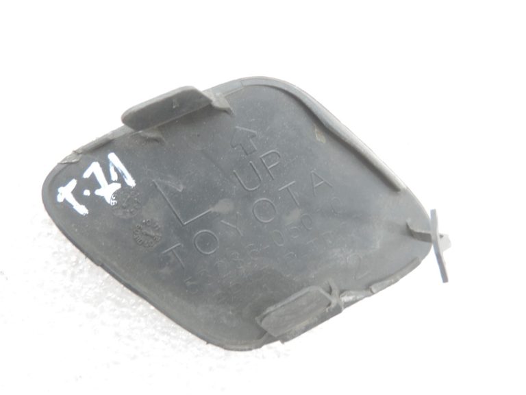 2009-2011 Toyota Avensis T27 bampera pārsegs priekšējais kreisais sudraba 1F7