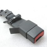 Oriģinālā Toyota Avensis T27 aizmugurējā labās drošības jostas sprādze 733800502020C0