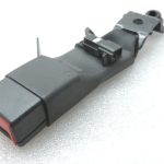 Oriģinālā Toyota Avensis T27 aizmugurējā labās drošības jostas sprādze 733800502020C0