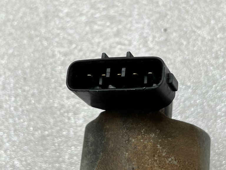 EGR vārsts Priekš Toyota Avensis Toyota Corolla Verso Auris 25620-26110