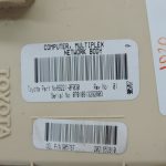 Oriģināls Toyota Corolla Verso AR10 drošinātāju bloka vadības bloks 827300F030