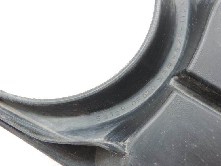 Oriģināls Toyota Corolla Verso AR10 priekšējais kreisais miglas lukturu vāks