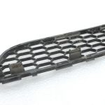 Toyota Corolla Verso AR10 Priekšējā bampera apakšējā radiatora restīte 531120F020
