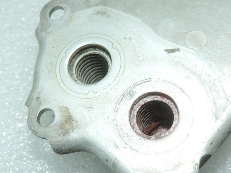 Oriģināls Toyota/Lexus 2.2d/2.0d 2ADFHV 2ADFTV 1ADFTV Motora eļļas dzesētājs 157100R010