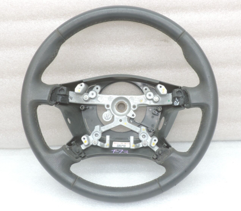 Oriģināls Toyota Avensis T25 stūres rats (bez slēdža) 4510005240B0 45100-05240-B0