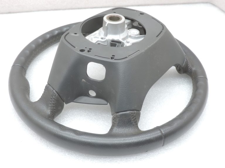 Oriģināls Toyota Avensis T25 stūres rats (bez slēdža) 4510005240B0 45100-05240-B0