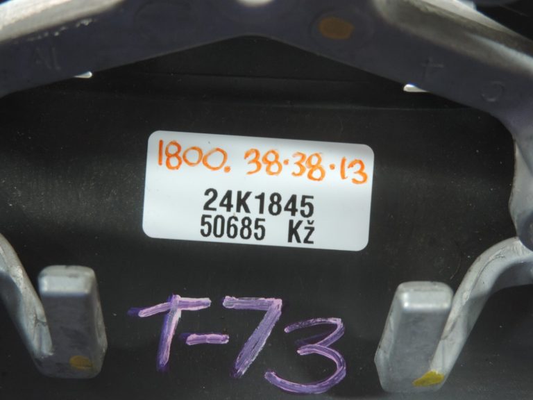 Oriģināls Toyota Avensis T25 stūres rats (bez slēdža) 4510005240B0 45100-05240-B0