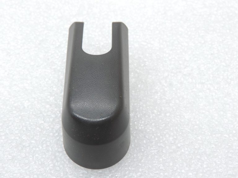 Oriģināls Toyota Avensis T25 aizmugurējā stikla tīrītāja sviras vāciņš 8529202030